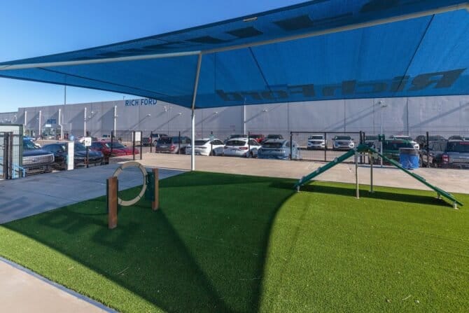 AF1QipPIanrJ oO10GxcreF2OivMyKbcviJ IEIQddoAw1600 h1000 k no